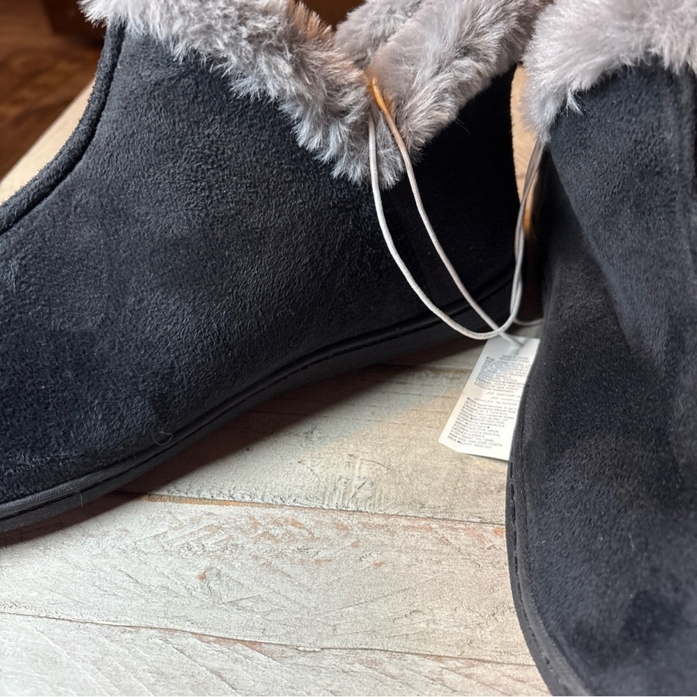 Old Navy Womens Black Faux Fur Lined Cozy Bootie Slippers Size 9 - Picture 5 of 14